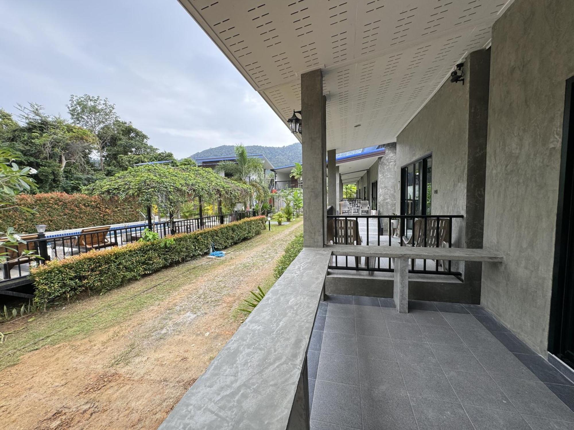 Baan Chainarong Ko Lanta Exterior foto